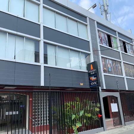 San Francisco Apart Hotel جواياكيل المظهر الخارجي الصورة