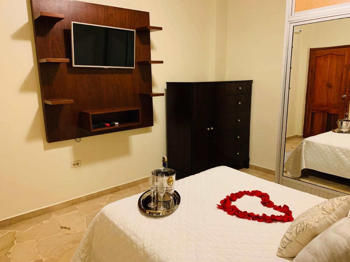 San Francisco Apart Hotel جواياكيل المظهر الخارجي الصورة